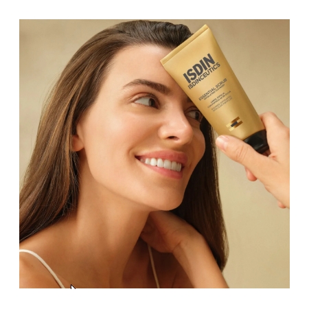 ISDINCEUTICS ESSENTIAL SCRUB 100 G.